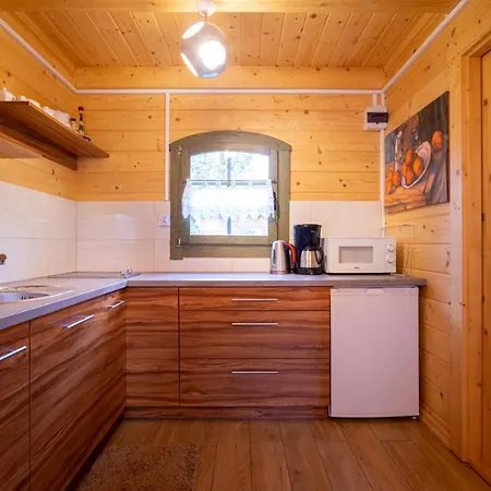 Chatki U Stefana Nyaraló Zastan